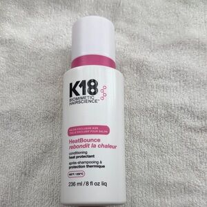 K18 HeatBounce Conditioner Heat protectant spray.